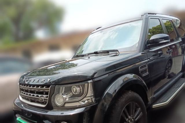 Ojetý Land Rover Discovery 2016 3.0 SC Obsidian Black Heritage Edition HSE