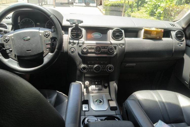 Used Land Rover Discovery 2016 3.0 SC Zhenfeng Limited Edition Center Console