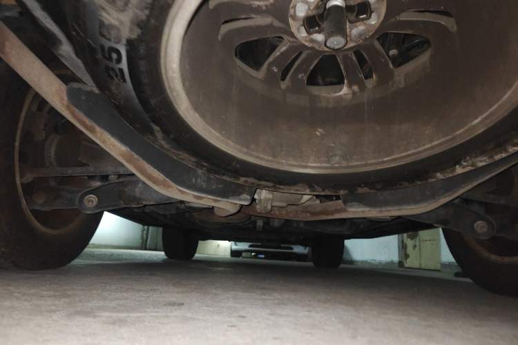 Used Land Rover Discovery  Chassis Rear