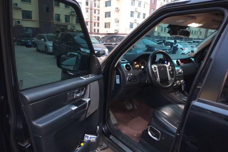 Used Land Rover Discovery 2016 3.0 SC V6 HSE Driver Seat