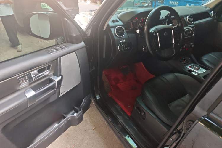 Used Land Rover Discovery 2016 3.0 SDV6 Black Edition HSE Diesel Version Driver Seat