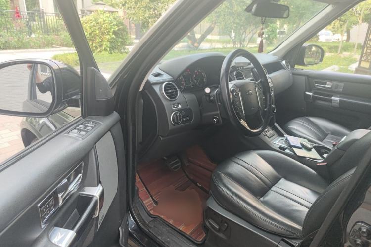 Used Land Rover Discovery 2016 3.0 SC V6 HSE Driver Seat