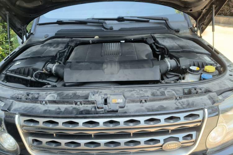 Used Land Rover Discovery 2016 3.0 SC Zhenfeng Limited Edition Engine Bay
