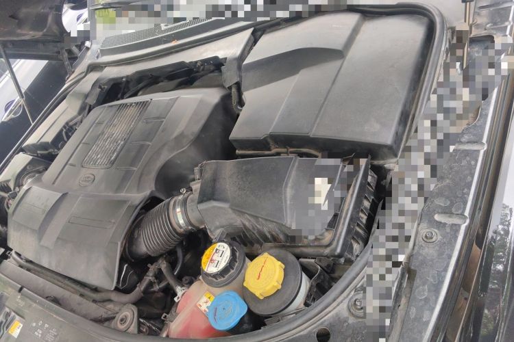 Used Land Rover Discovery 2016 3.0 SC Zhenfeng Limited Edition Engine Bay Left