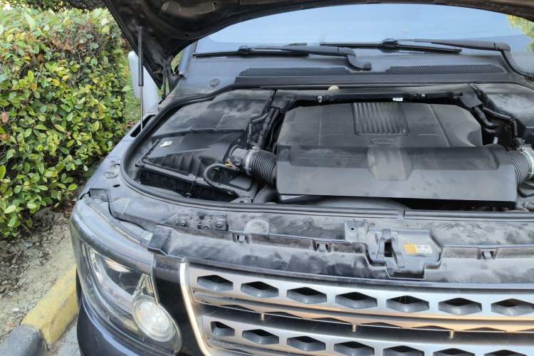 Used Land Rover Discovery 2016 3.0 SC Zhenfeng Limited Edition Engine Bay Right