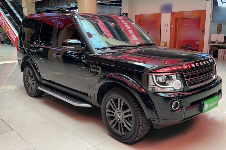 Used Land Rover Discovery 2016 3.0 SC Obsidian Black Heritage Edition SE Exterior 4