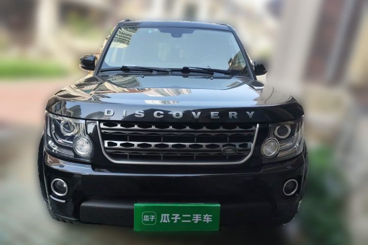 Used Land Rover Discovery 2016 3.0 SC Obsidian Black Heritage Edition SE Front