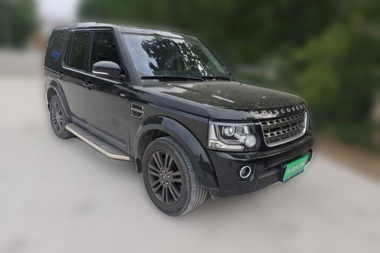 Used Land Rover Discovery 2016 3.0 SC V6 SE Front Right 45 Deg