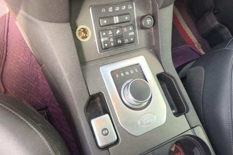 Used Land Rover Discovery  Gear Lever