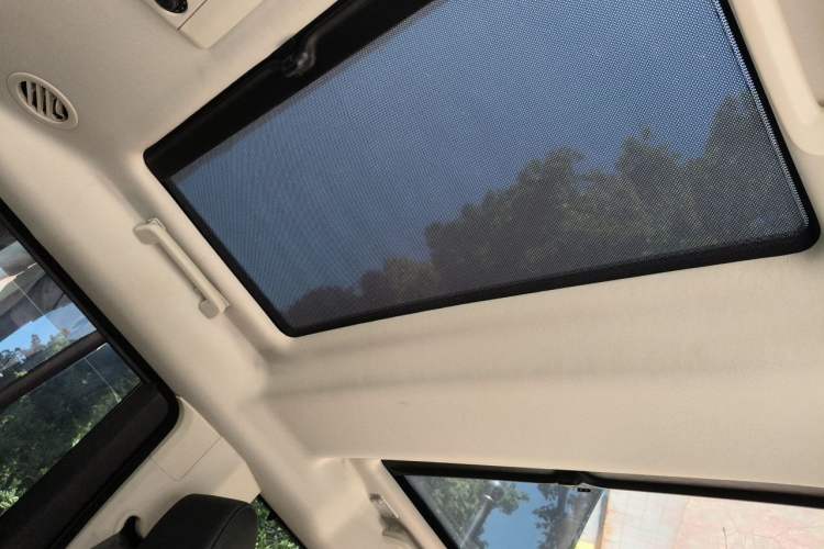 Used Land Rover Discovery 2016 3.0 SC Zhenfeng Limited Edition Headliner