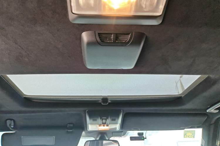 Used Land Rover Discovery 2016 3.0 SC V6 HSE Luxury Headliner