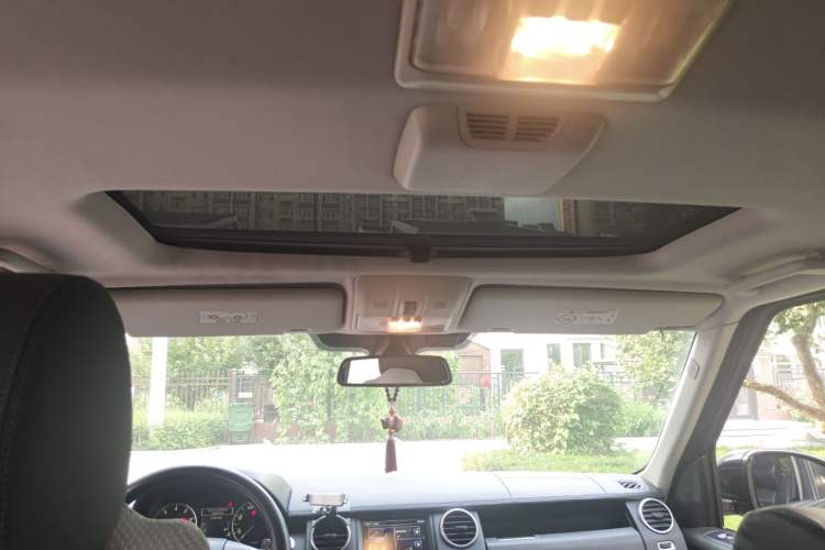 Used Land Rover Discovery 2016 3.0 SC V6 HSE Headliner