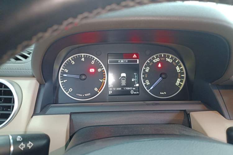 Used Land Rover Discovery 2016 3.0 SC V6 HSE Instrument Cluster