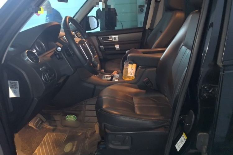 Used Land Rover Discovery  Left Front Seat