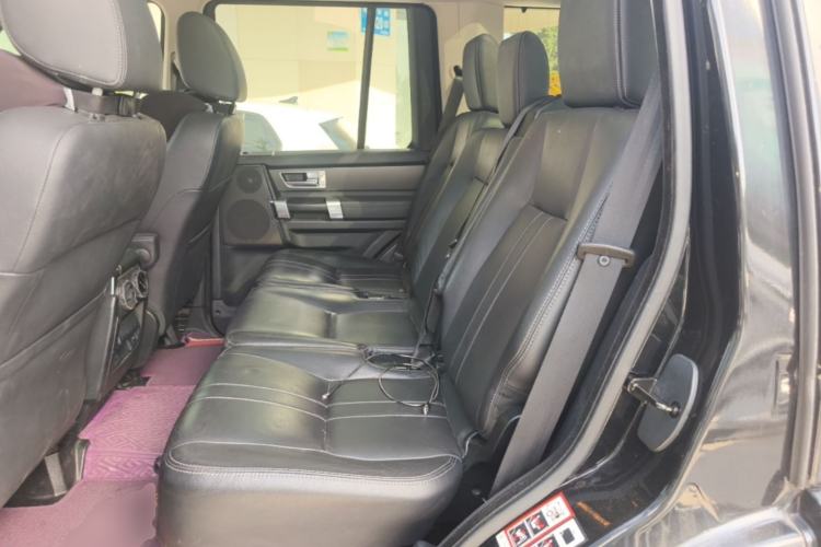 Used Land Rover Discovery  Left Rear Seat