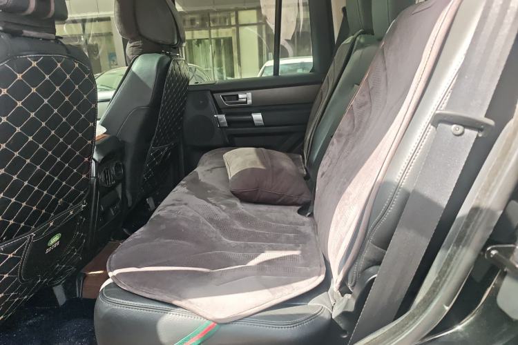 Used Land Rover Discovery  Left Rear Seat