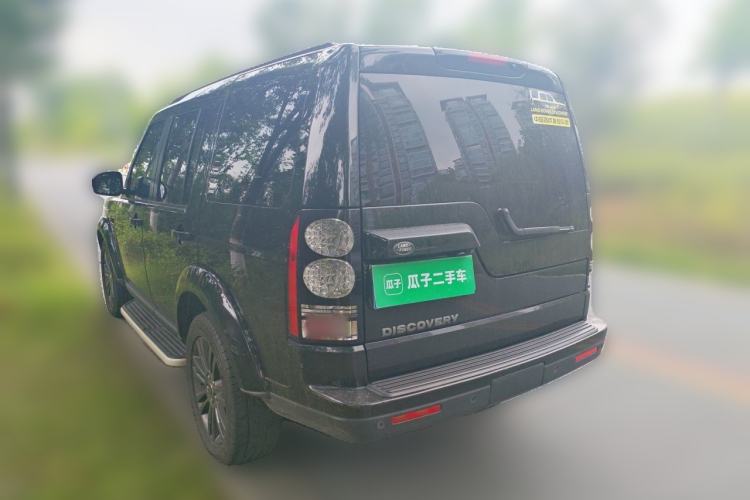 Used Land Rover Discovery 2016 3.0 SC Obsidian Black Heritage Edition HSE Rear Left 45 Deg