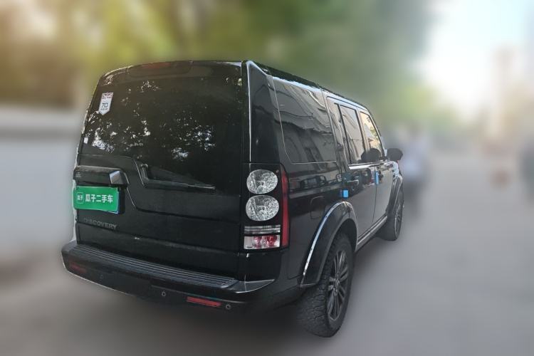 Used Land Rover Discovery 2016 3.0 SDV6 Black Edition HSE Diesel Version Rear Right 45 Deg
