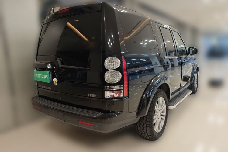 Used Land Rover Discovery 2016 3.0 SC V6 HSE Luxury Rear Right 45 Deg
