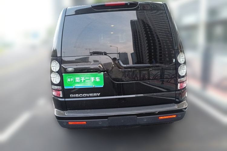 Used Land Rover Discovery 2016 3.0 SC Obsidian Black Heritage Edition HSE Rear