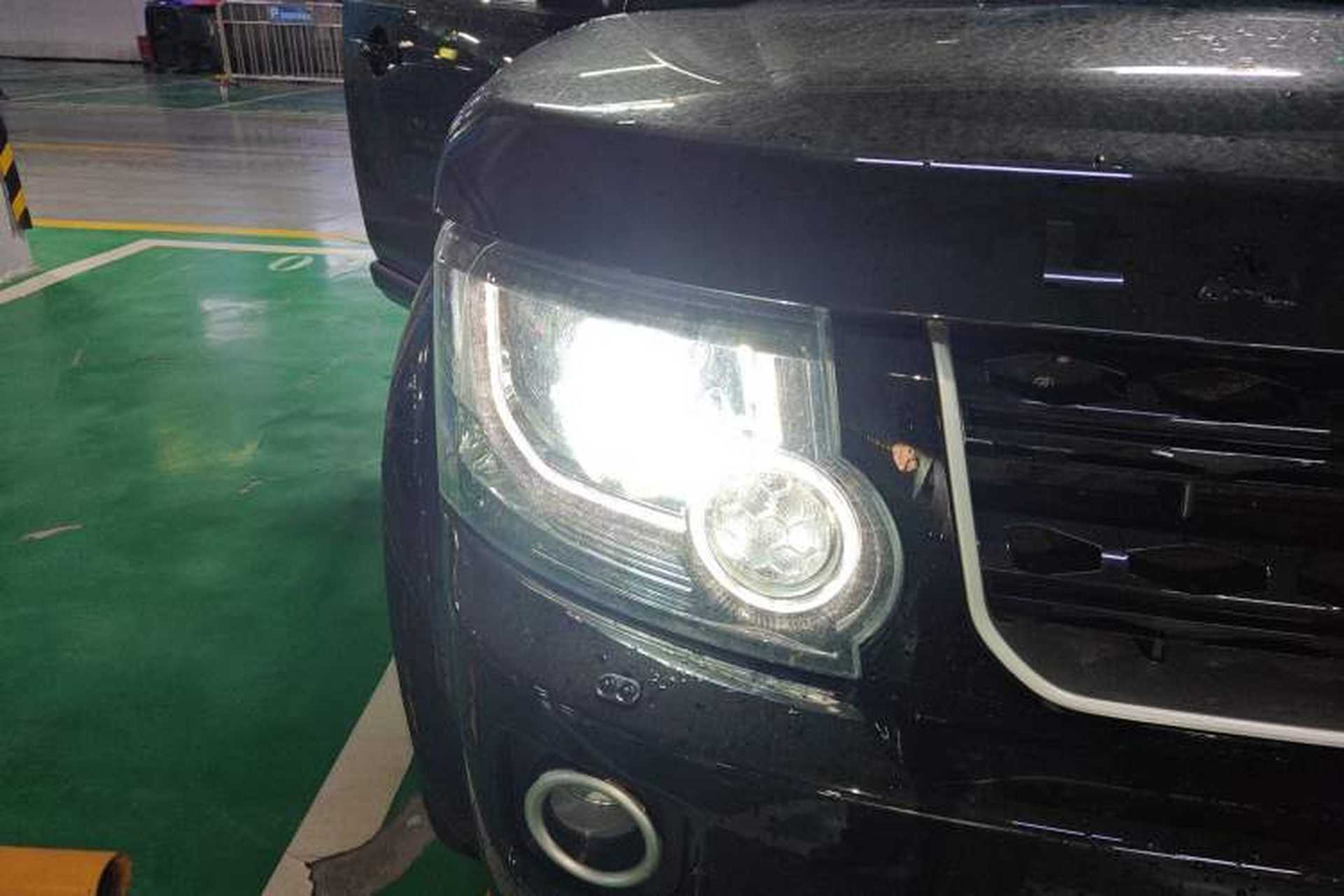 Used Land Rover Discovery 2016 4th Generation 3.0 V6 SC HSE Luxury Right Front Headlight