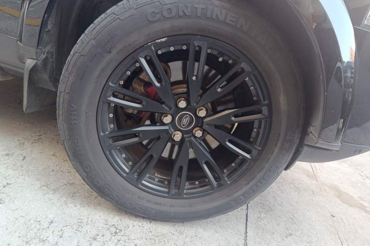 Used Land Rover Discovery 2016 3.0 SC V6 HSE Right Front Wheel Hub