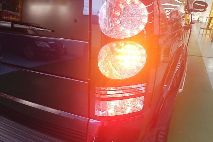 Used Land Rover Discovery 2016 3.0 SDV6 HSE Diesel Edition Exterior 3