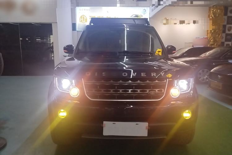 Used Land Rover Discovery 2016 3.0 SDV6 HSE Diesel Edition Front