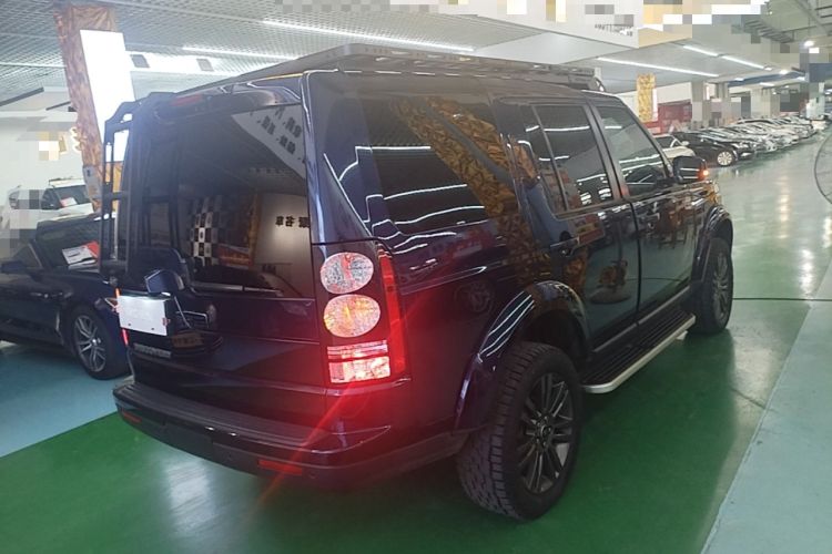 Used Land Rover Discovery 2016 3.0 SDV6 HSE Diesel Edition Rear Right 45 Deg