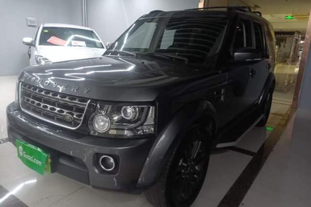 Gebrauchter Land Rover Discovery 2016 3.0 SC Obsidian Black Heritage Edition SE