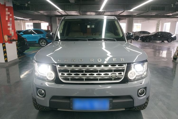 Used Land Rover Discovery 2016 4th Generation 3.0 V6 SC SE Front