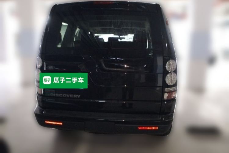 Used Land Rover Discovery 2016 3.0 SC Obsidian Black Heritage Edition HSE Rear
