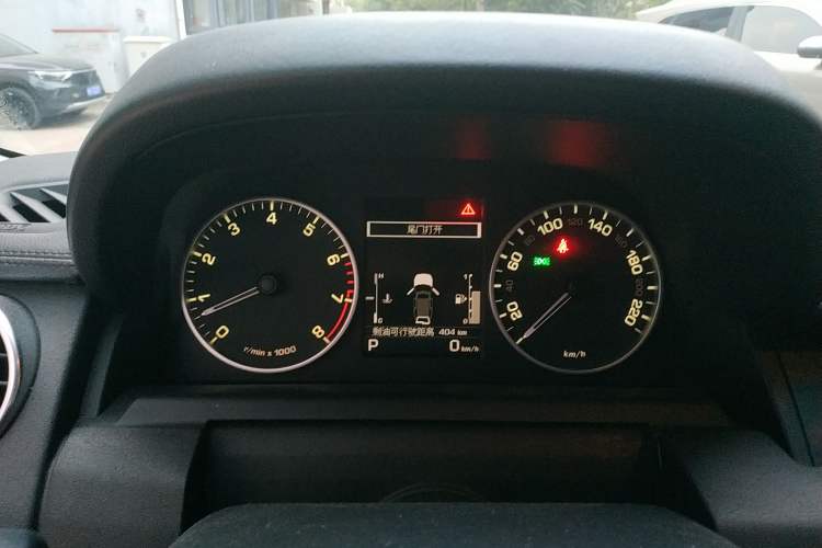 Used Land Rover Discovery 2016 3.0 SC V6 HSE Instrument Cluster