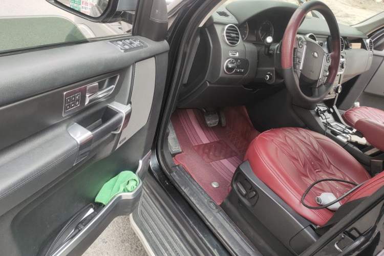 Used Land Rover Discovery 2016 3.0 SC V6 HSE Luxury Driver Seat