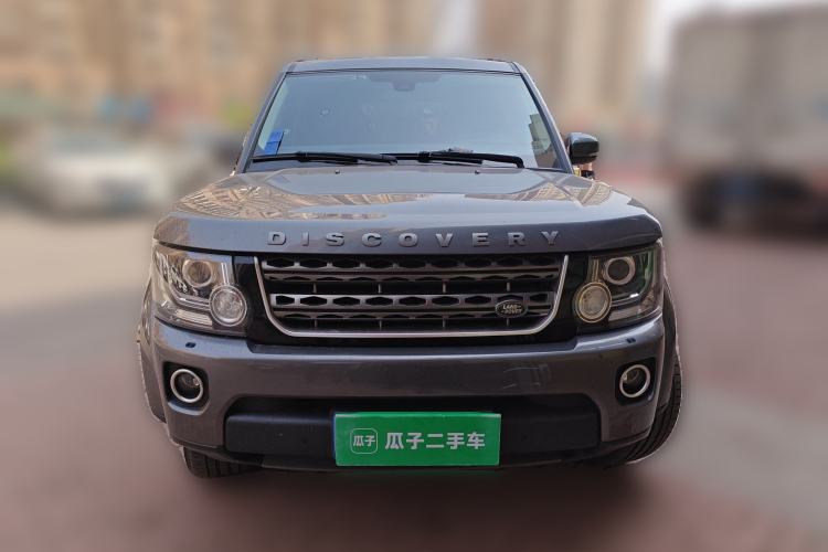 Used Land Rover Discovery 2016 3.0 SC Obsidian Black Heritage Edition SE Front