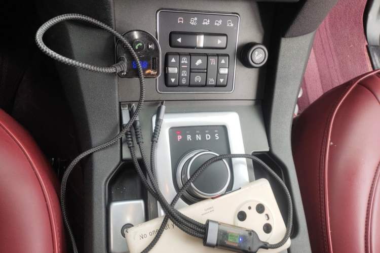 Used Land Rover Discovery 2016 3.0 SC V6 HSE Luxury Gear Lever