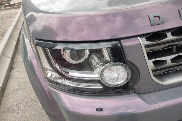 Used Land Rover Discovery 2016 3.0 SC V6 HSE Luxury Right Front Headlight