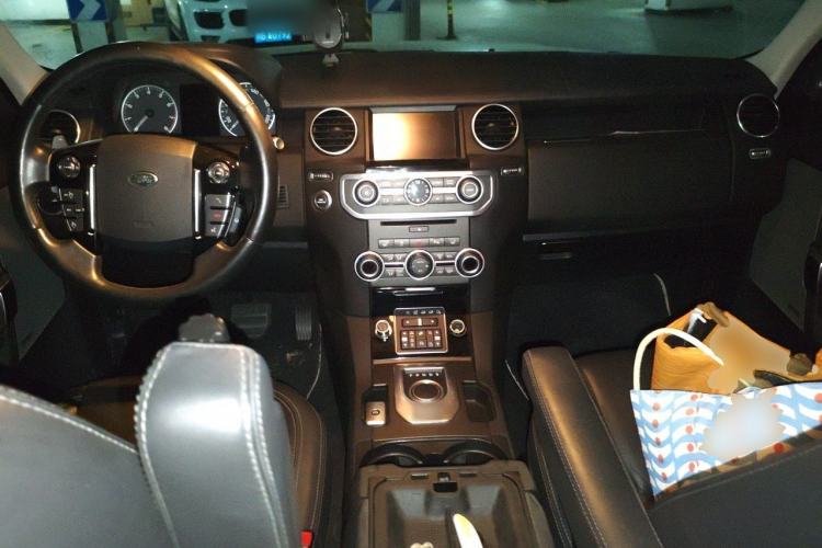 Used Land Rover Discovery 2016 3.0 SC Zhenfeng Limited Edition Center Console