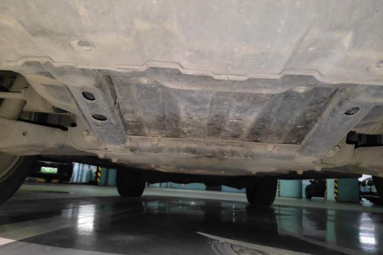 Used Land Rover Discovery  Chassis Front