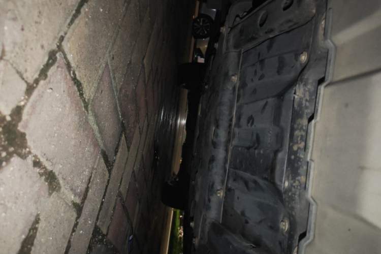 Used Land Rover Discovery  Chassis Front