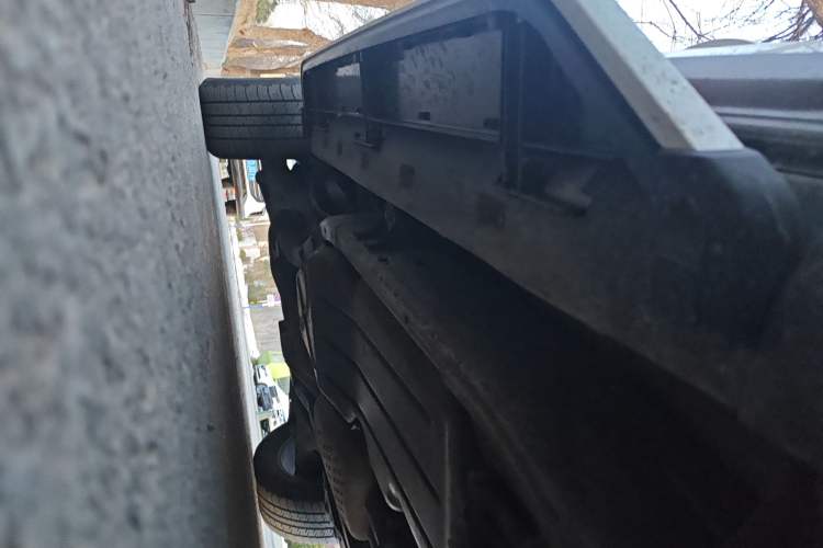 Used Land Rover Discovery 2016 3.0 SC V6 HSE Luxury Chassis Front Right