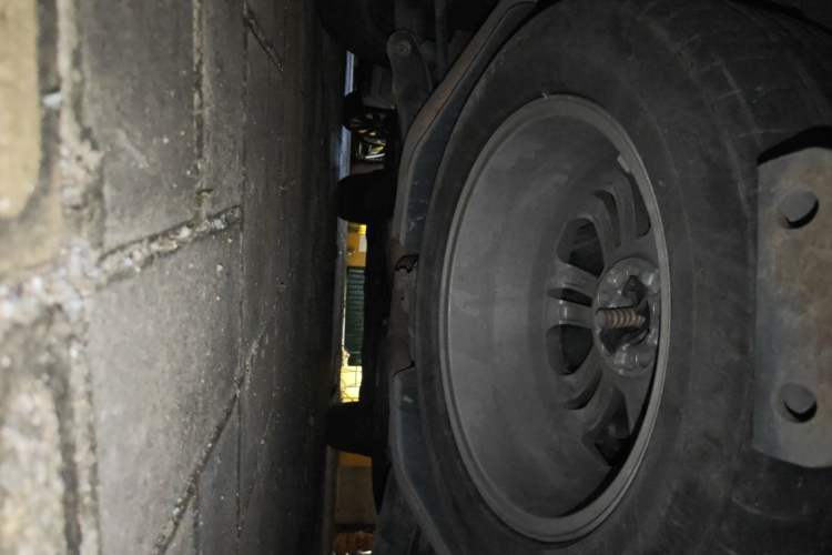 Used Land Rover Discovery  Chassis Rear