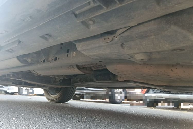 Used Land Rover Discovery  Chassis Rear Left