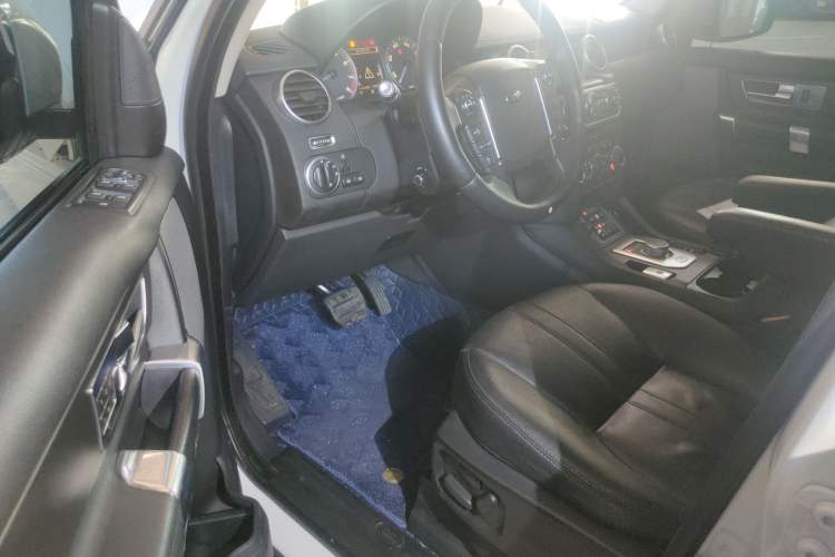 Used Land Rover Discovery 2016 3.0 SC V6 HSE Driver Seat