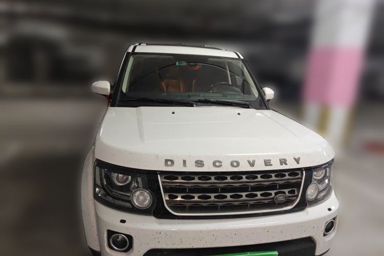 Used Land Rover Discovery 2016 3.0 SC Obsidian Black Heritage Edition SE Front