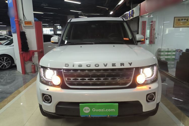 Used Land Rover Discovery 2016 3.0 SC V6 SE Front