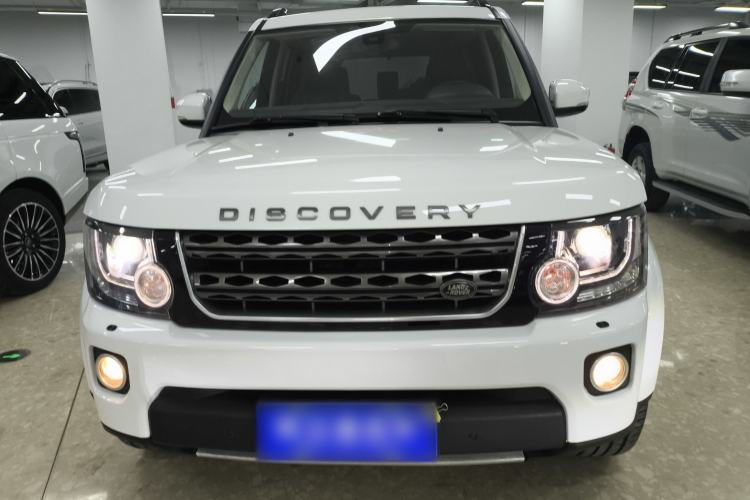 Used Land Rover Discovery 2016 3.0 SC Obsidian Black Heritage Edition HSE Front