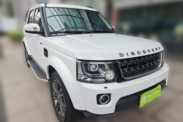 Used Land Rover Discovery 2016 3.0 SC V6 HSE Front Right 45 Deg