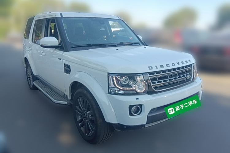 Used Land Rover Discovery  Front Right 45 Deg