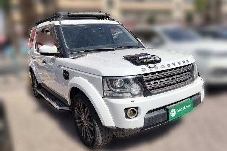 Used Land Rover Discovery  Front Right 45 Deg